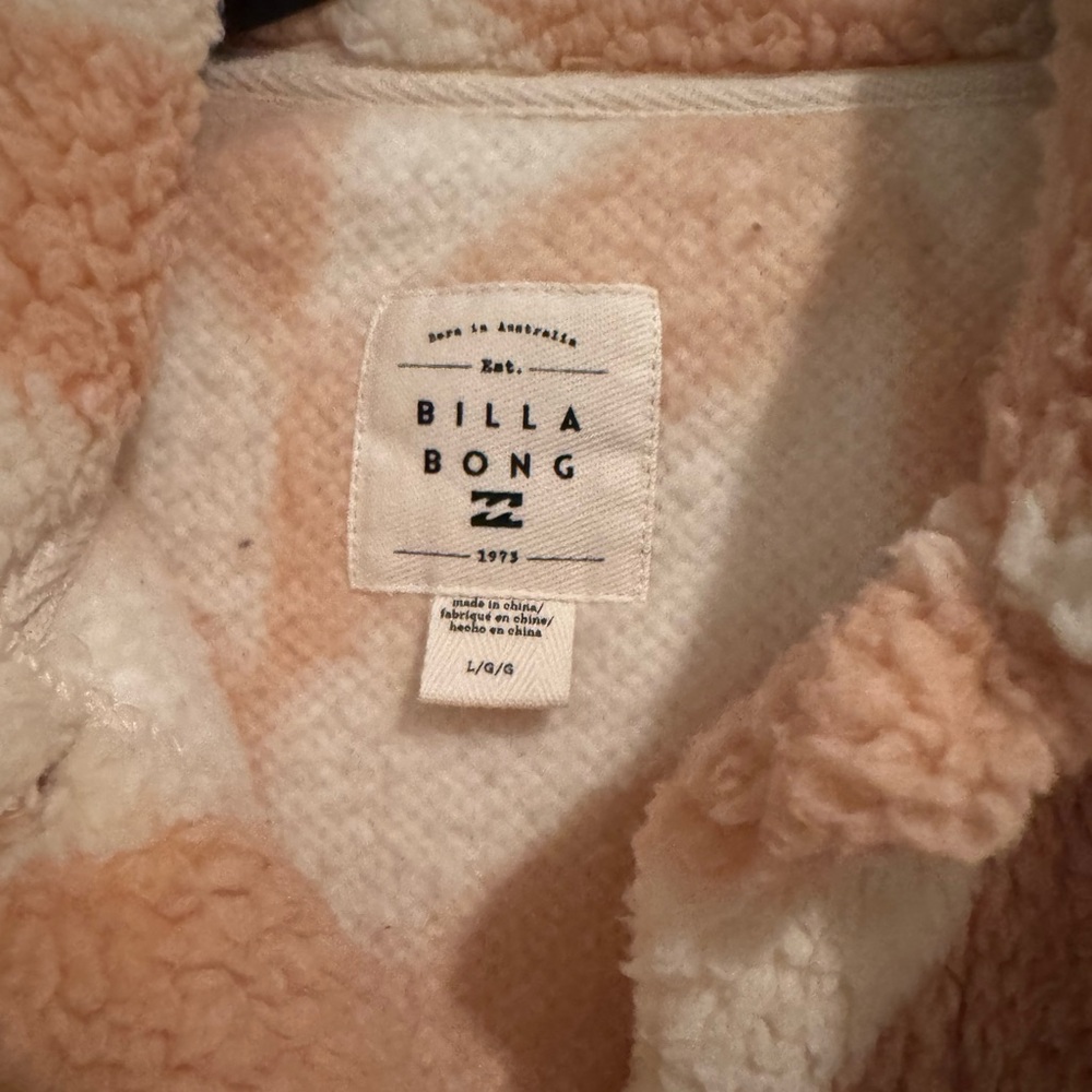 Billabong fluffy coat - Picture 2 of 2